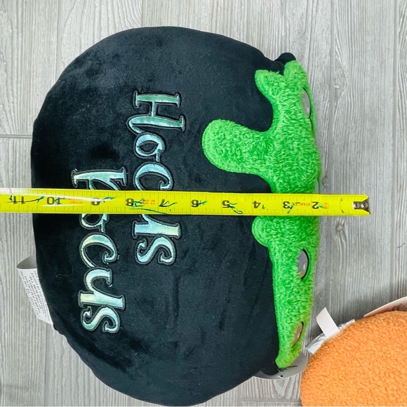 Hocus pocus and pumpkin fall halloween caldron witchy throw pillow’s decoration - Picture 4 of 7